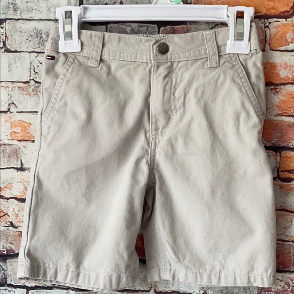 Tommy Hilfiger Shorts size 4T